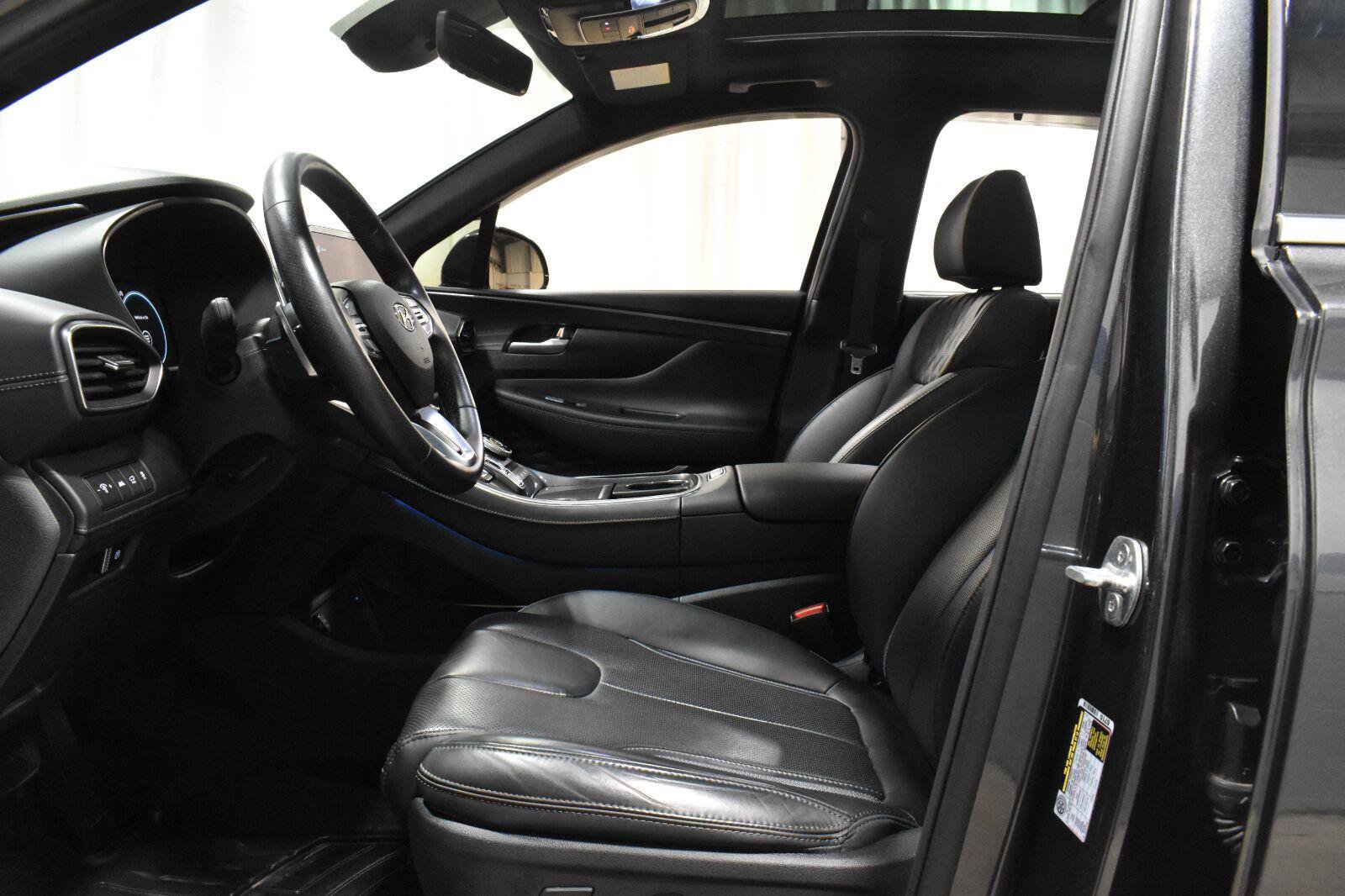 Used 2021 Hyundai Santa Fe Calligraphy AWD/4WD image 14