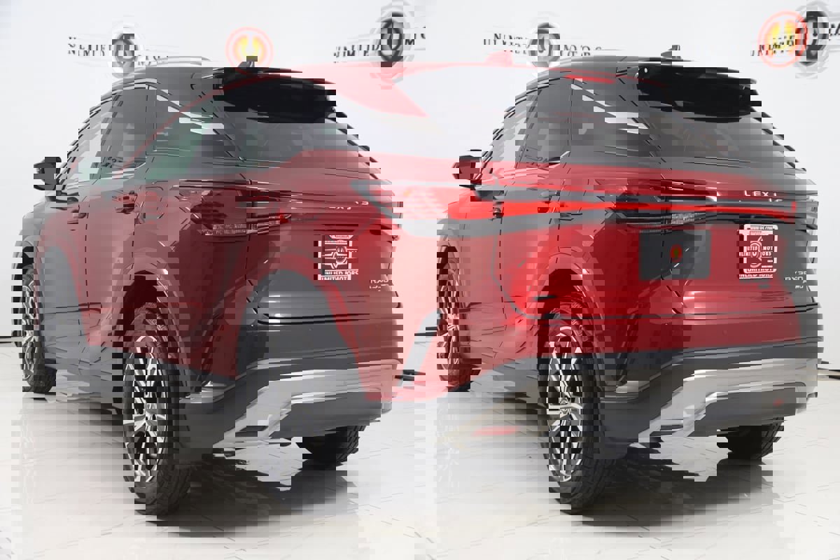 Used 2023 Lexus RX 350 Premium image 4