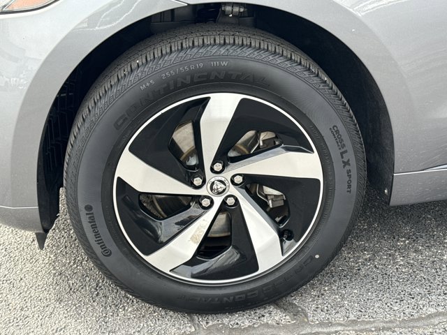 Used 2024 Jaguar F-PACE R-Dynamic S image 16