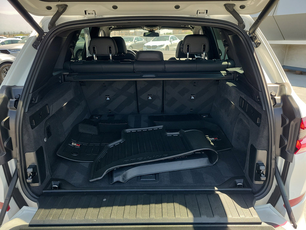 Used 2022 BMW X5 sDrive40i w/ M Sport Package RWD image 8