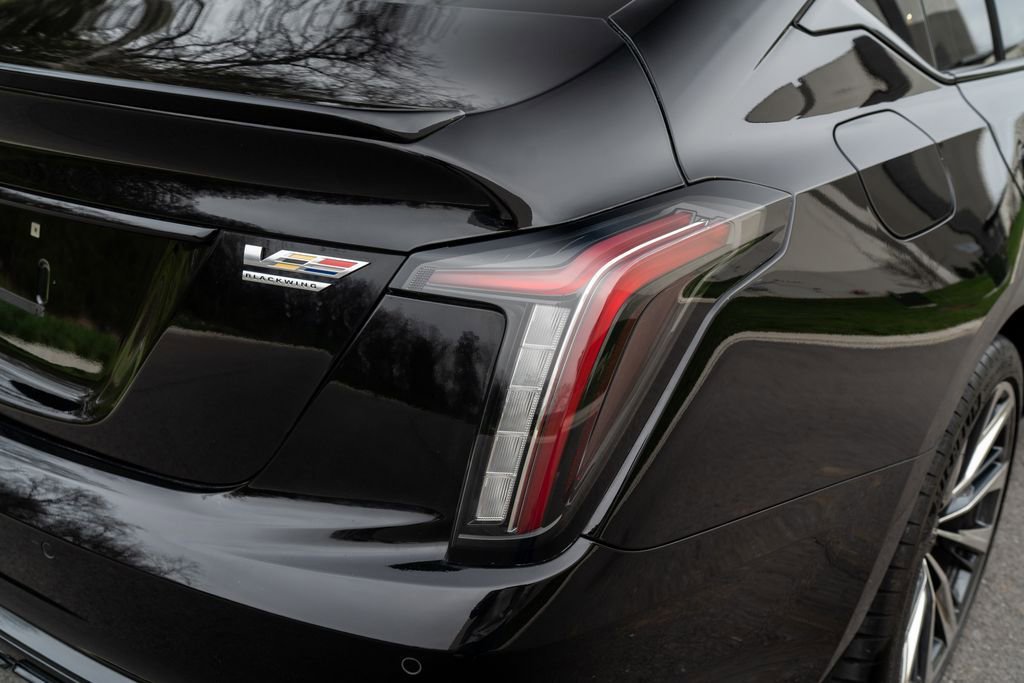 Used 2024 Cadillac CT5 V Blackwing w/ LPO, Bronce Accent Package image 32