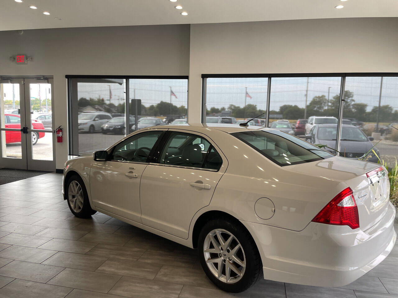 Used 2012 Ford Fusion SEL image 9