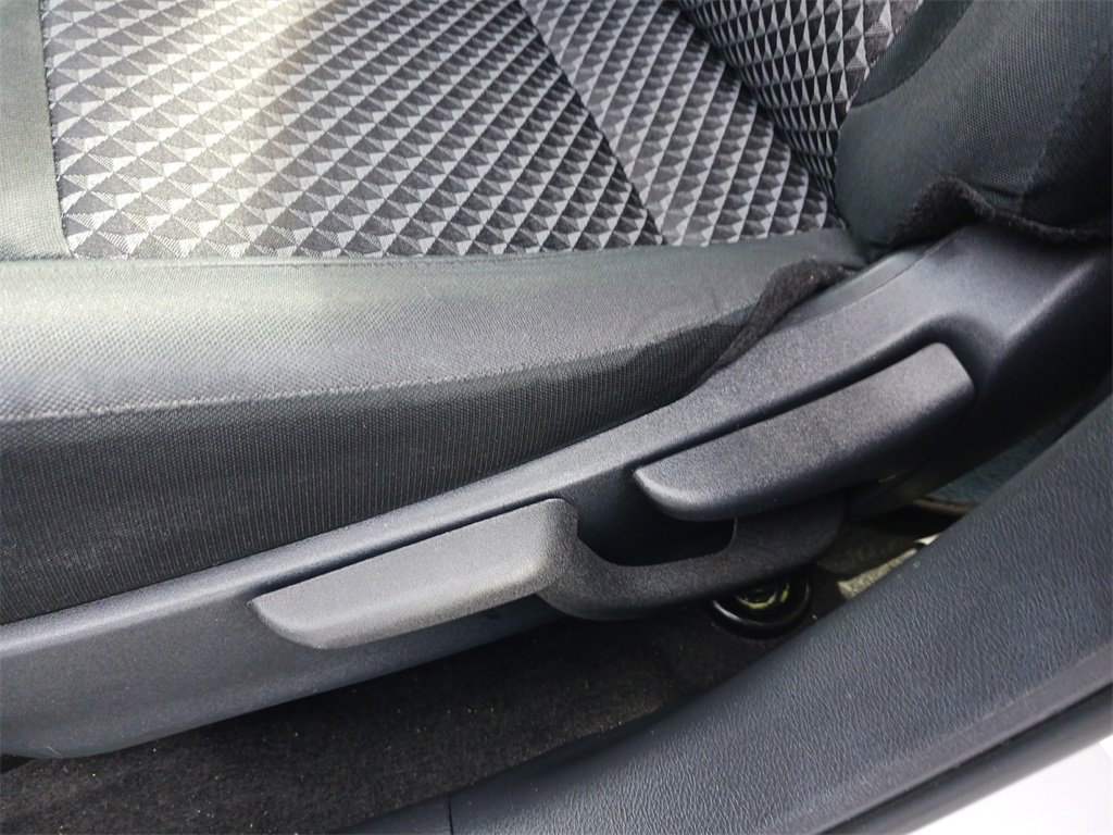 Used 2024 Nissan Versa S image 28