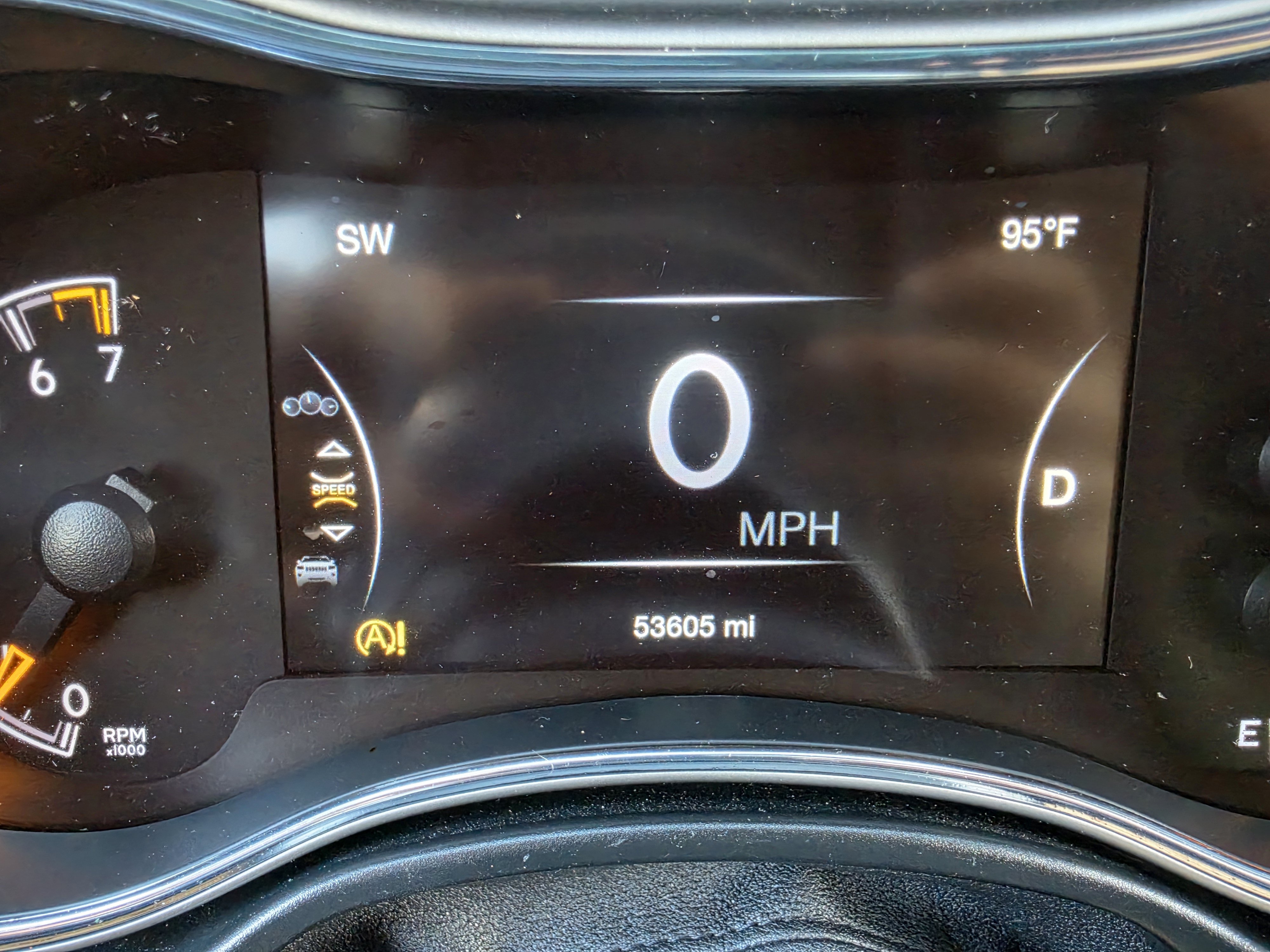 Used 2021 Jeep Grand Cherokee Laredo AWD/4WD image 37