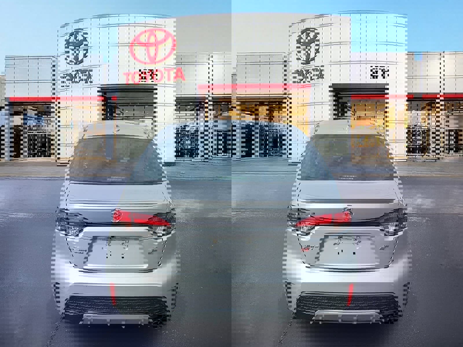 Used 2021 Toyota Corolla SE image 6