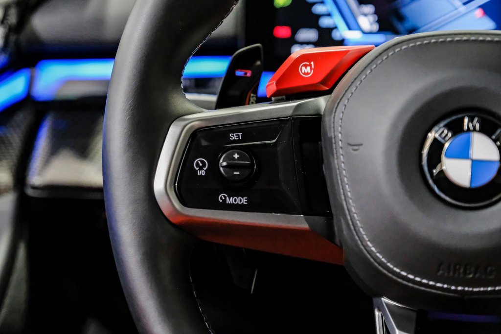 Used 2025 BMW M5 w/ Carbon Package image 15