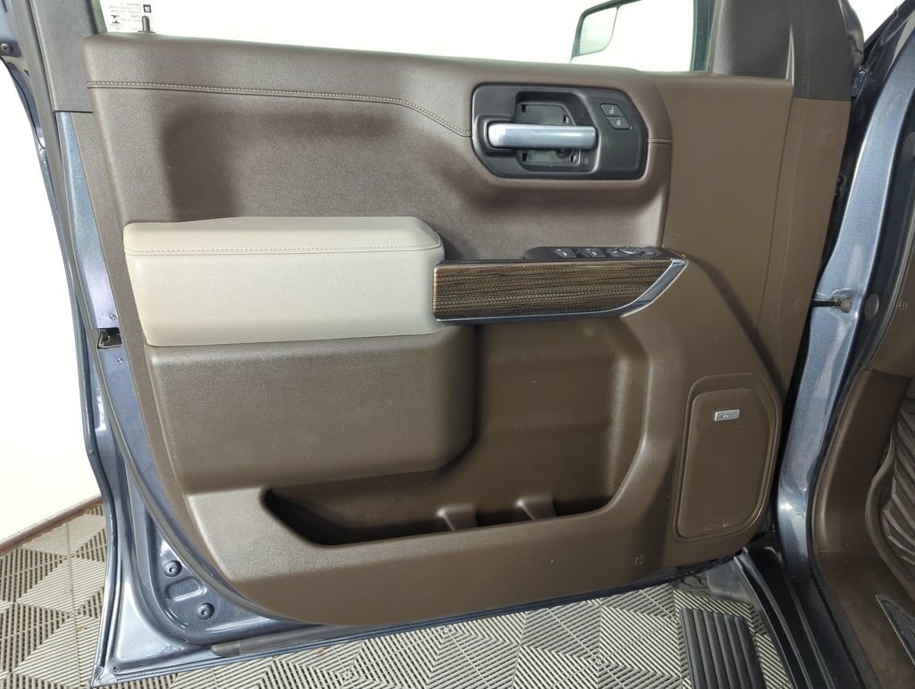 Used 2021 Chevrolet Silverado 1500 LT Trail Boss w/ Convenience Package II AWD/4WD image 17