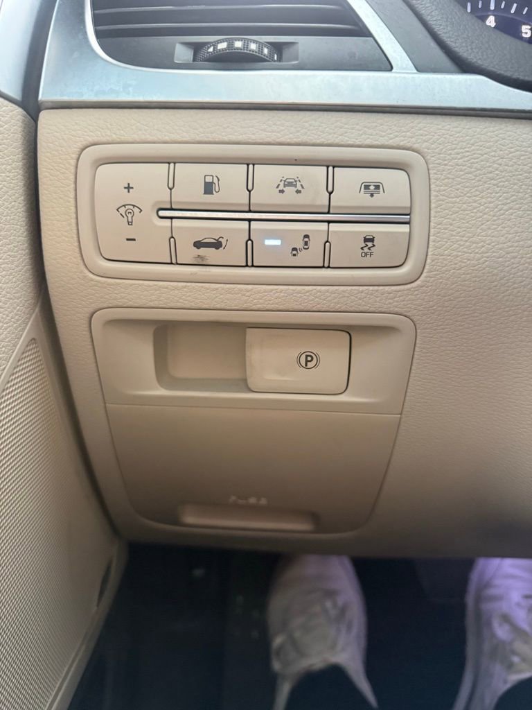 Used 2020 Genesis G80 3.8 w/ Ultimate Package 03 image 39