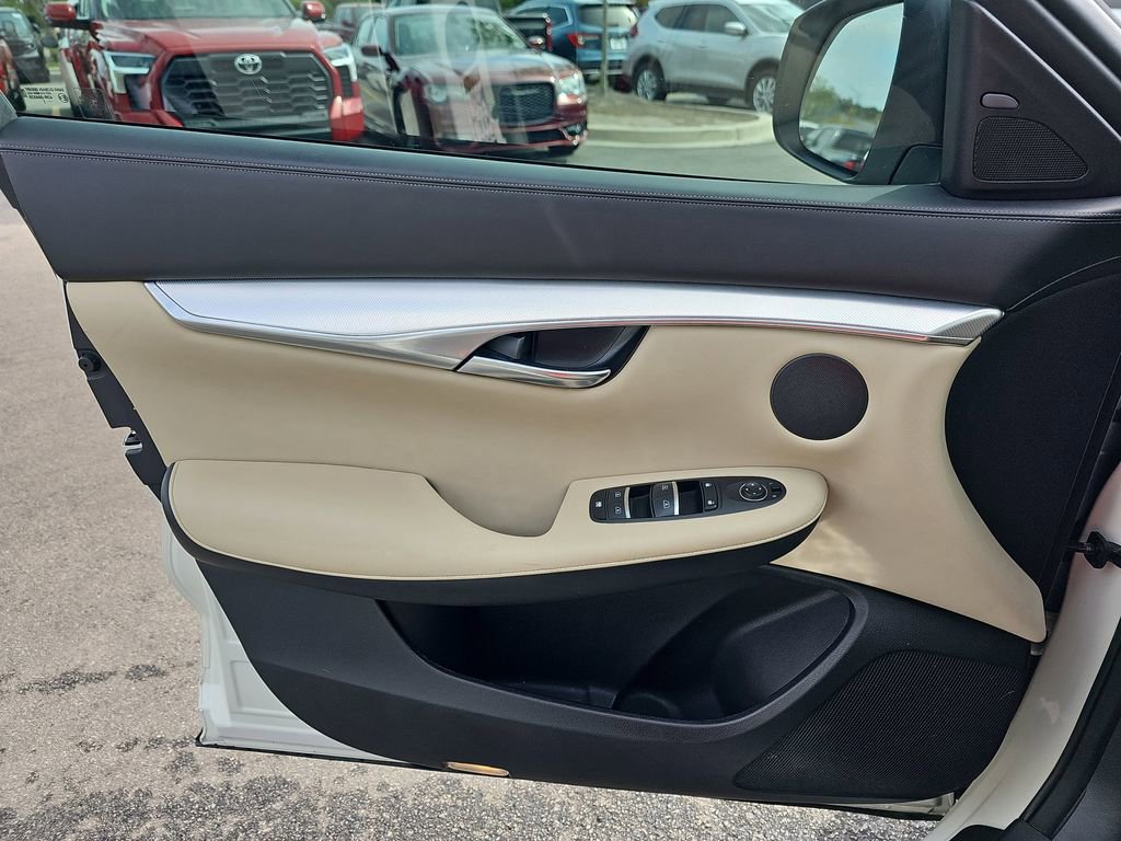 Used 2019 INFINITI QX50 Luxe w/ Navigation Package image 31