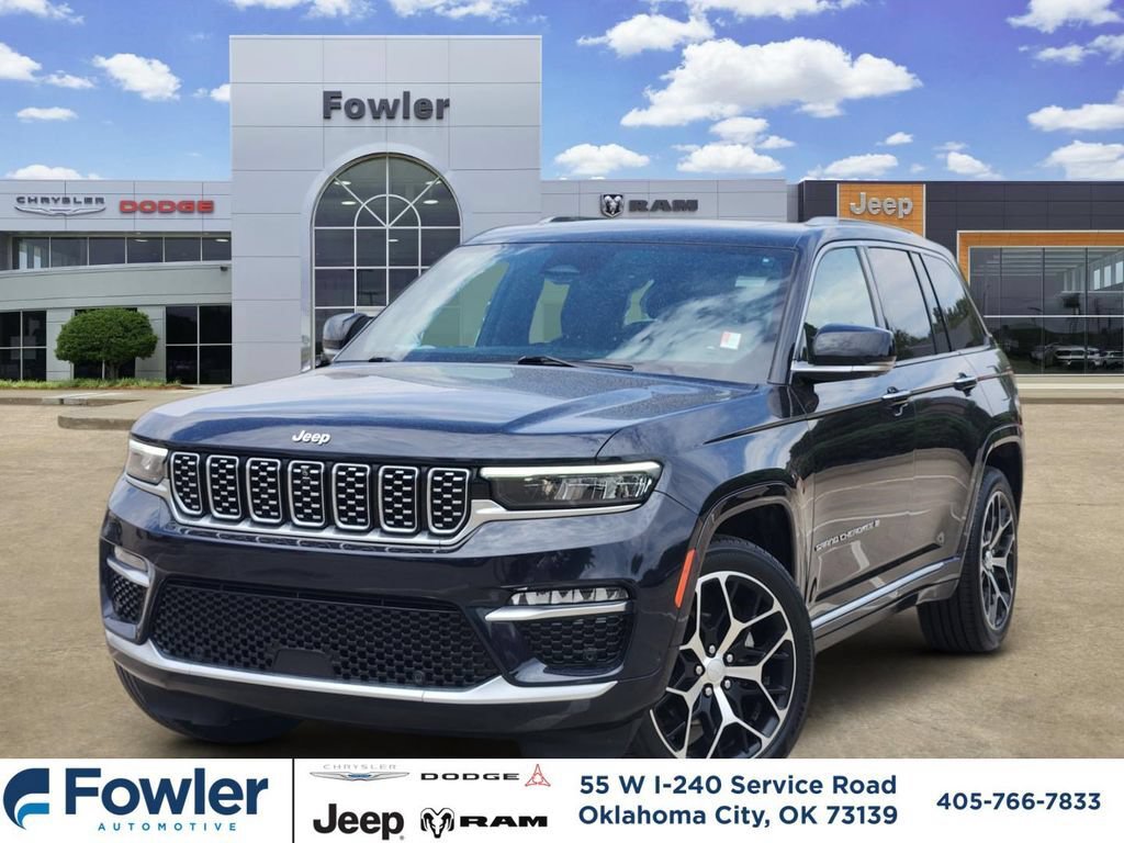 Used 2023 Jeep Grand Cherokee Summit AWD/4WD image 1