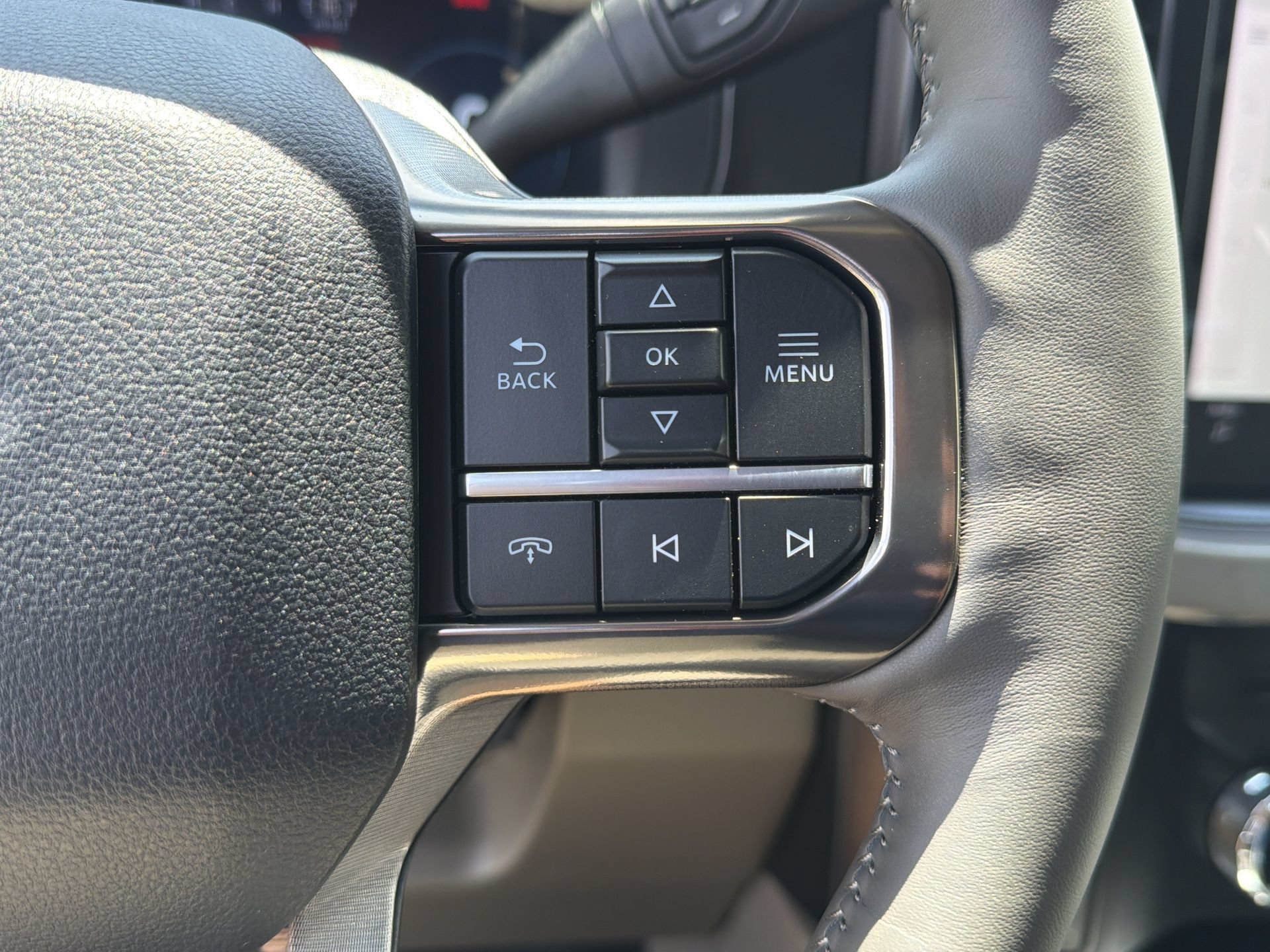 New 2026 Ford F350 Platinum AWD/4WD image 15