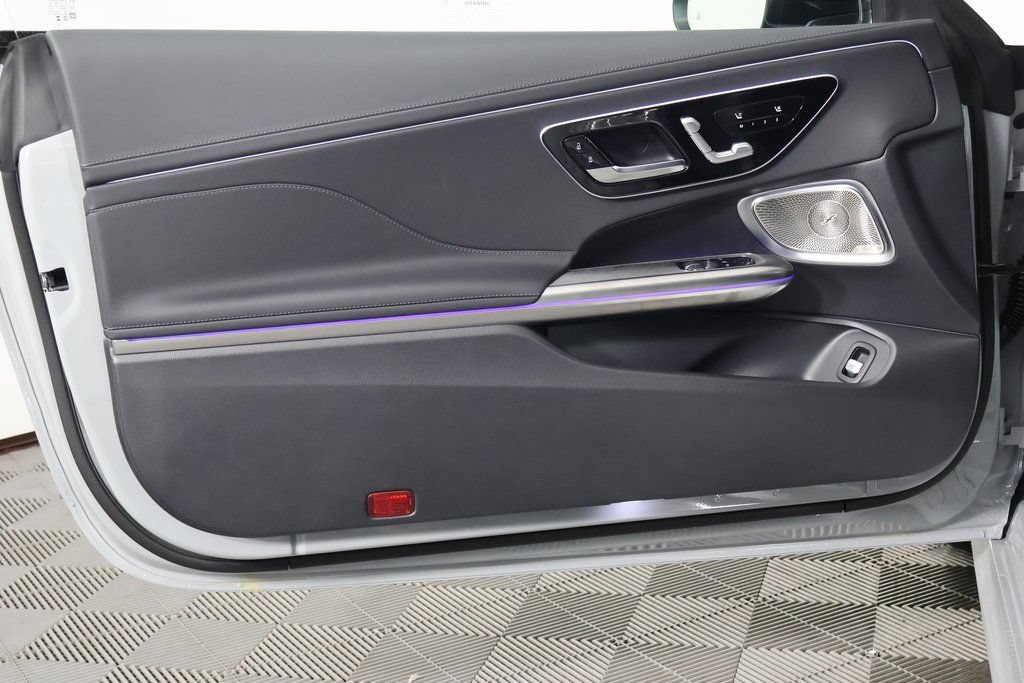 New 2027 Mercedes-Benz CLE 300 4MATIC Coupe image 7