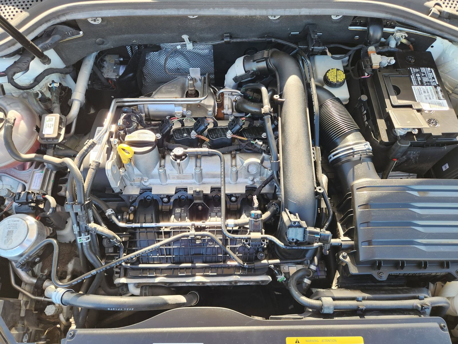 Used 2021 Volkswagen Golf 4-Door image 32