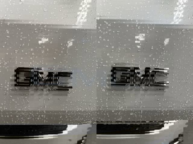 Certified 2025 GMC Yukon XL Denali Ultimate image 32