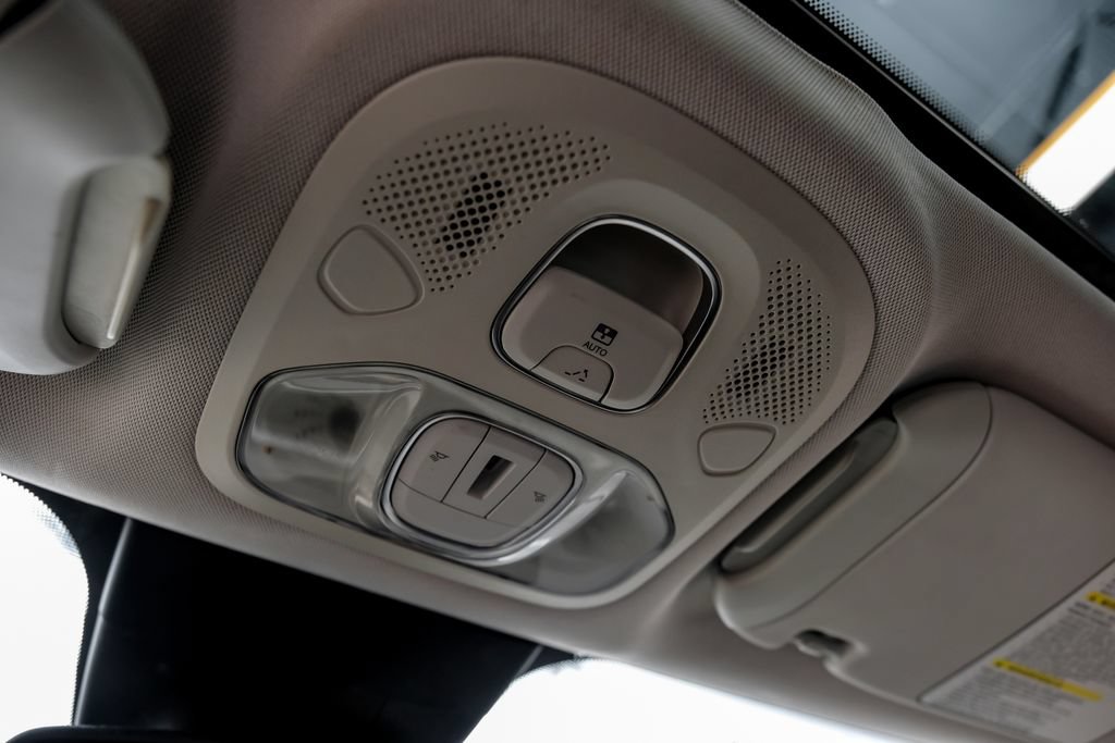 Used 2016 FIAT 500X Lounge FWD image 26