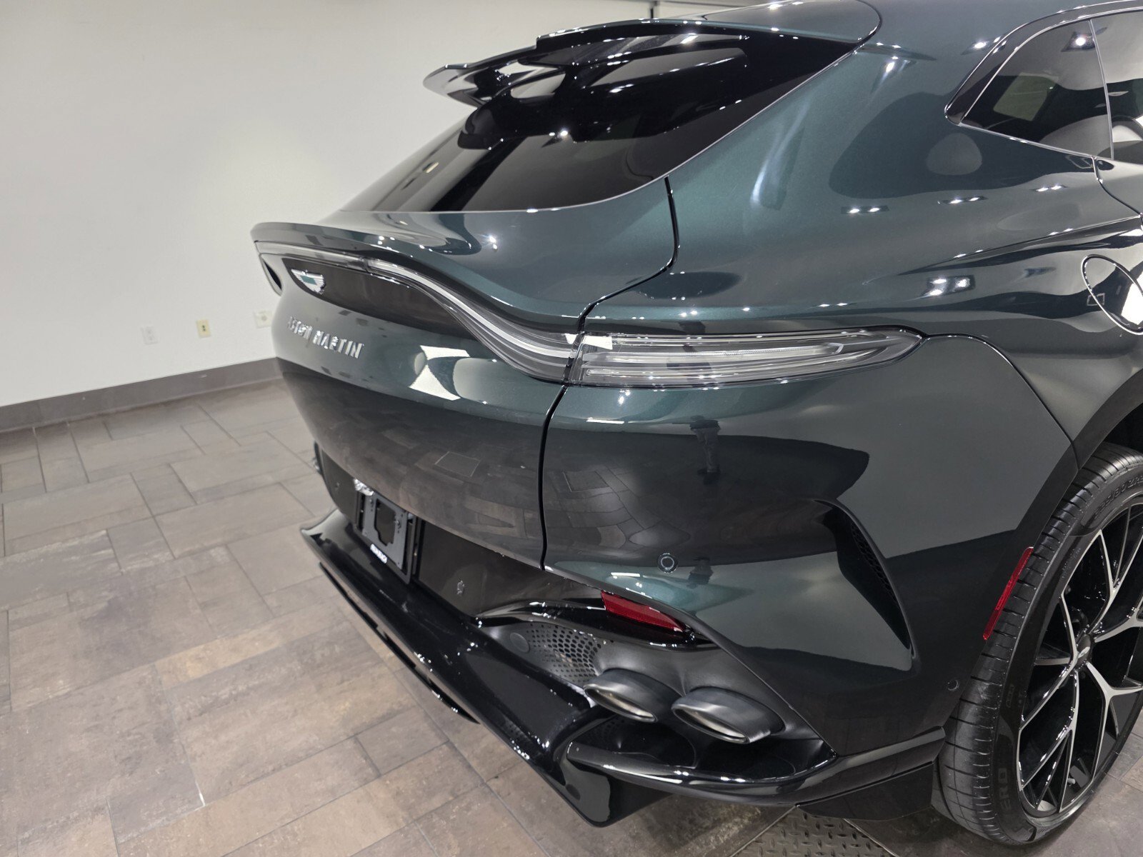 New 2026 Aston Martin DBX 707 AWD/4WD image 8