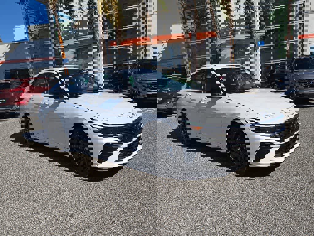 New 2026 Hyundai Elantra SEL Sport Premium image 9