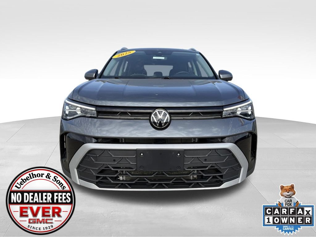 Used 2025 Volkswagen Taos SE AWD/4WD image 11