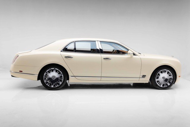 Used 2012 Bentley Mulsanne image 15