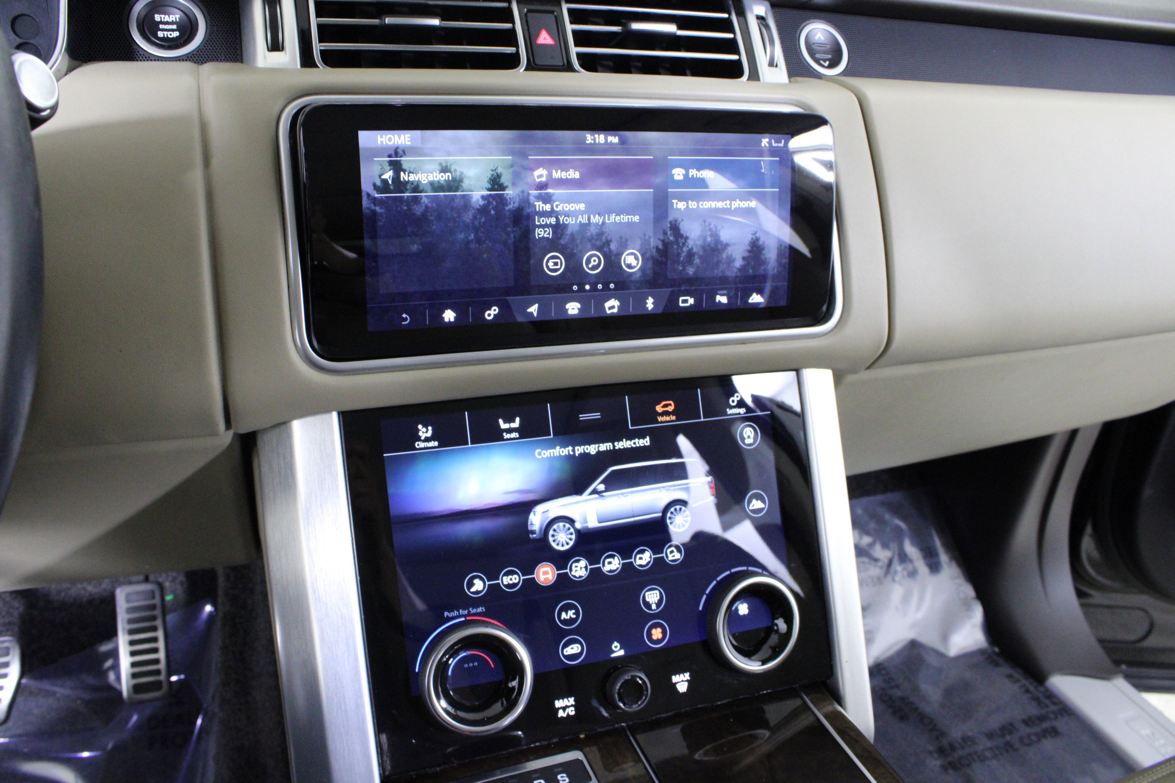 Used 2021 Land Rover Range Rover Westminster Edition image 28