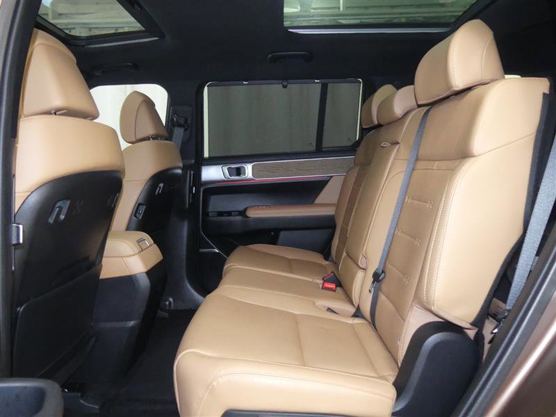 Used 2024 Hyundai Santa Fe Limited image 26