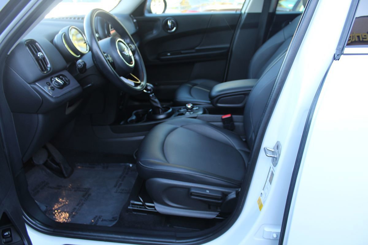 Used 2018 MINI Cooper Countryman FWD image 16