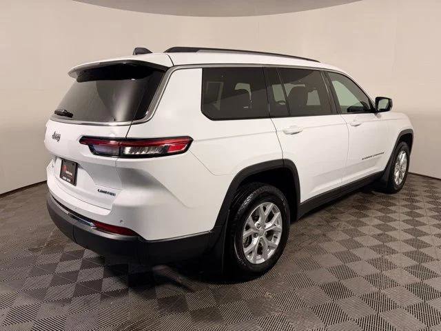 Certified 2024 Jeep Grand Cherokee L Limited AWD/4WD image 16