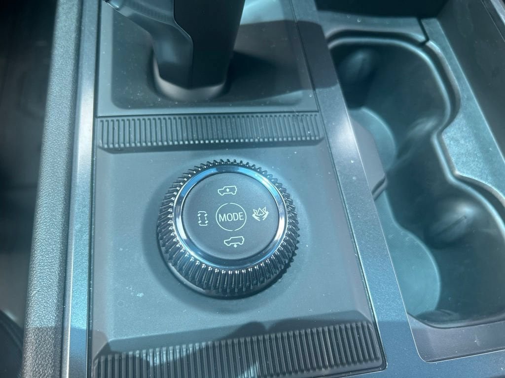 New 2026 GMC Hummer EV SUV AWD/4WD image 32