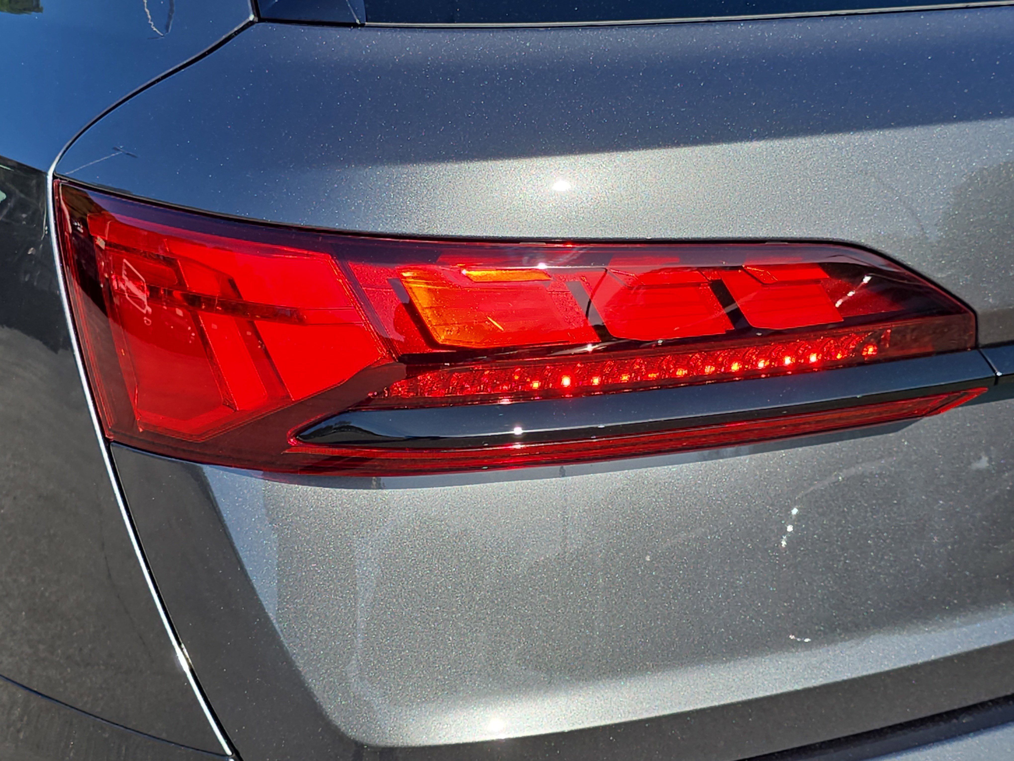 New 2026 Audi Q7 3.0T Prestige image 38