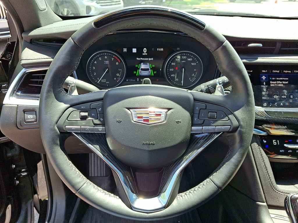 Used 2025 Cadillac XT6 Sport w/ Technology Package AWD/4WD image 19