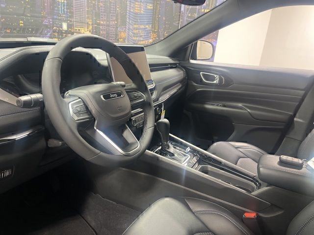 New 2026 Jeep Compass Latitude AWD/4WD image 10