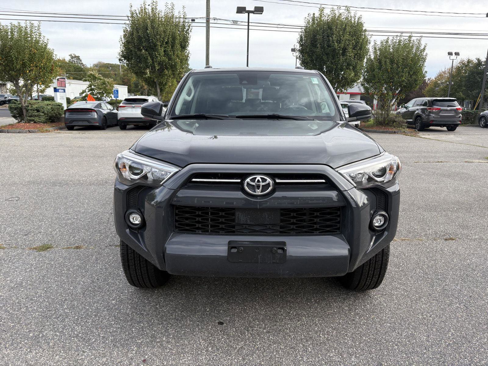 Used 2024 Toyota 4Runner SR5 image 2