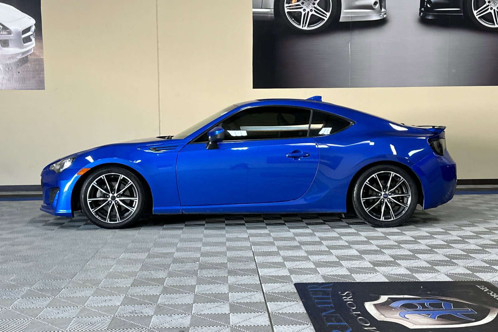 Used 2020 Subaru BRZ Limited w/ Popular Package #2 RWD image 7