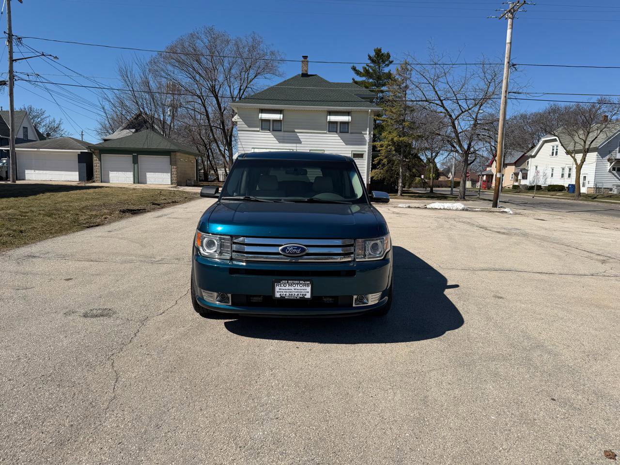 Used 2011 Ford Flex Limited w/ Trailer Tow Pkg Class III image 2