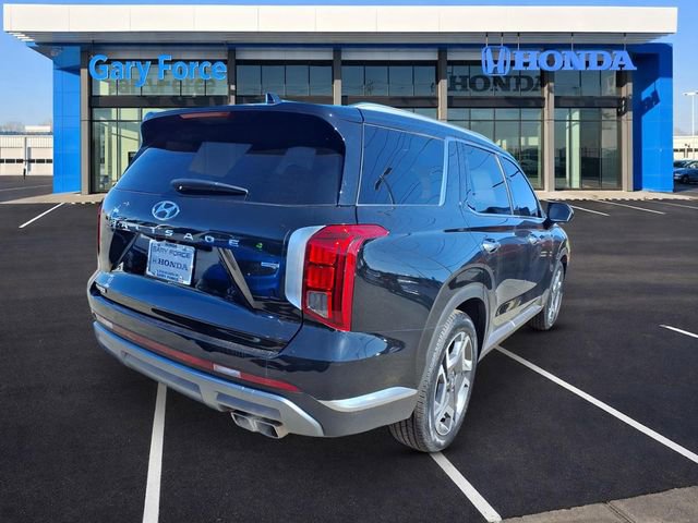 Used 2025 Hyundai Palisade Limited image 2