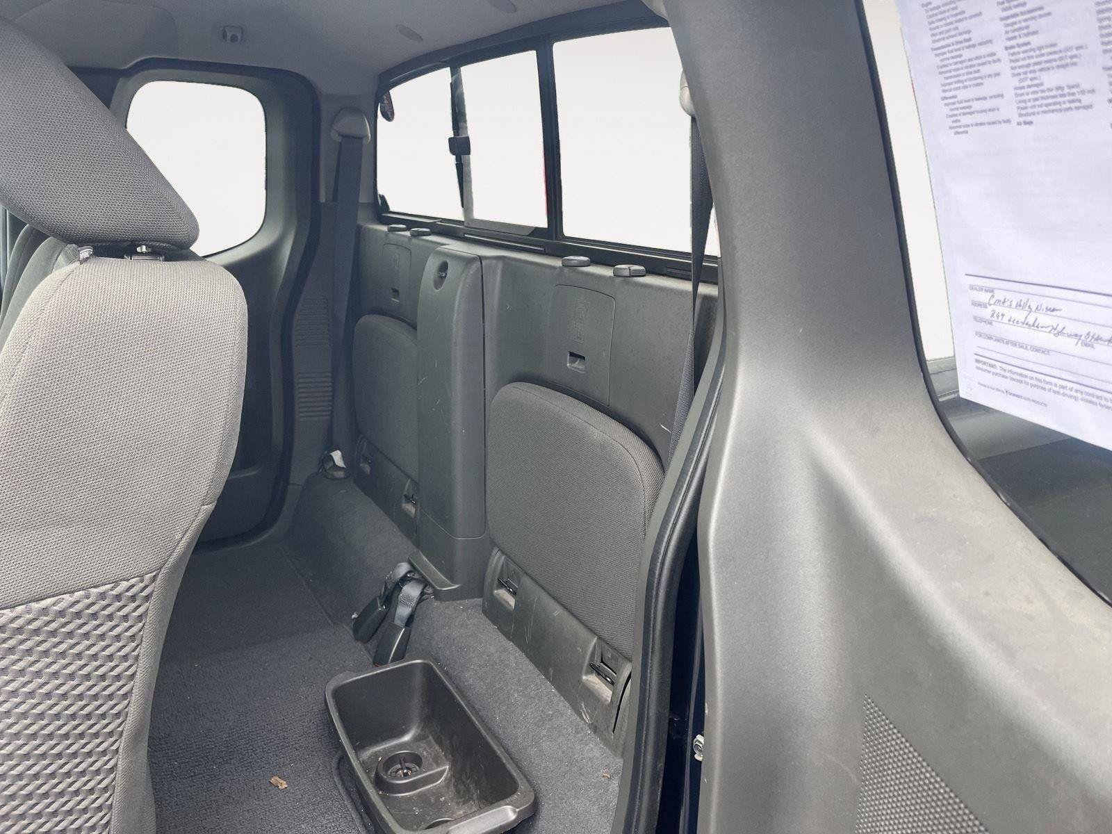Used 2019 Nissan Frontier SV w/ Value Truck Package AWD/4WD image 21