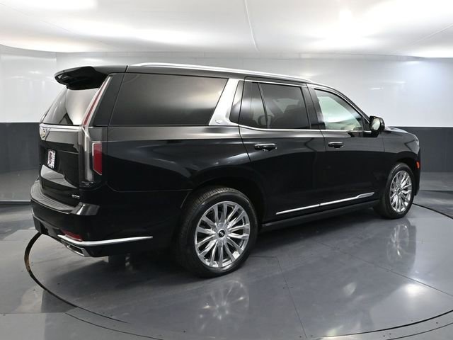 Used 2022 Cadillac Escalade Premium Luxury w/ Touring Package image 6