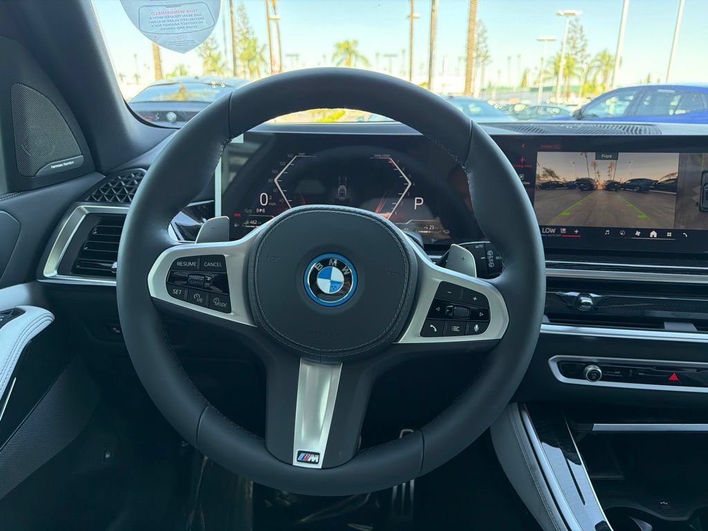 New 2026 BMW X5 xDrive50e w/ M Sport Package AWD/4WD image 18