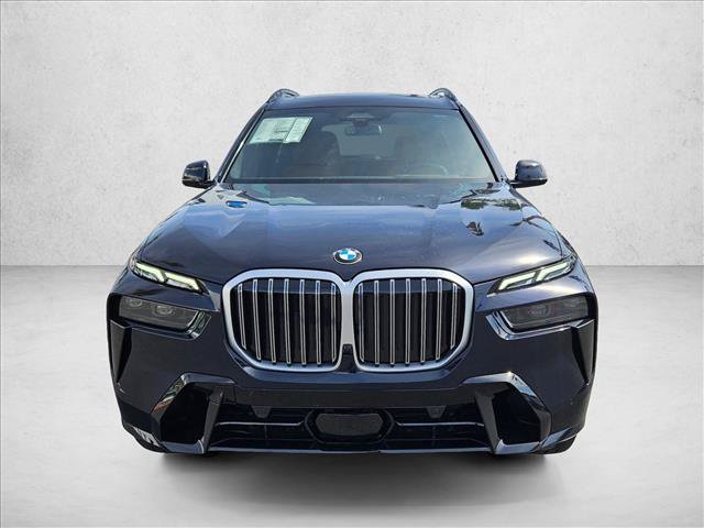 Used 2026 BMW X7 xDrive40i w/ M Sport Package AWD/4WD image 6
