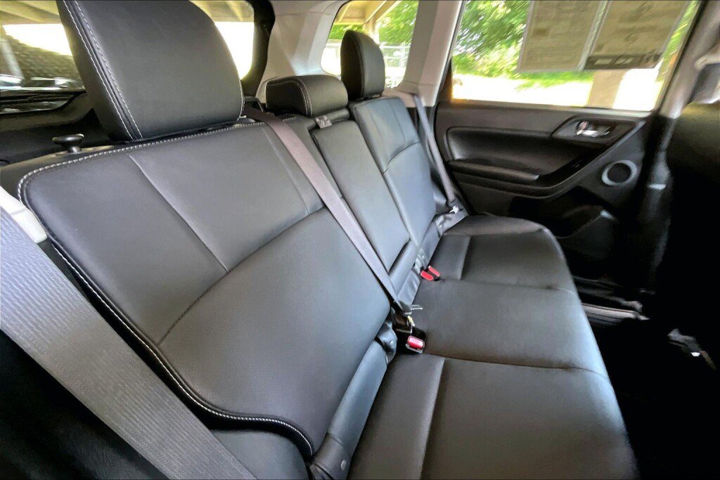 Used 2015 Subaru Forester 2.5i Limited w/ Protection Package #2 AWD/4WD image 16
