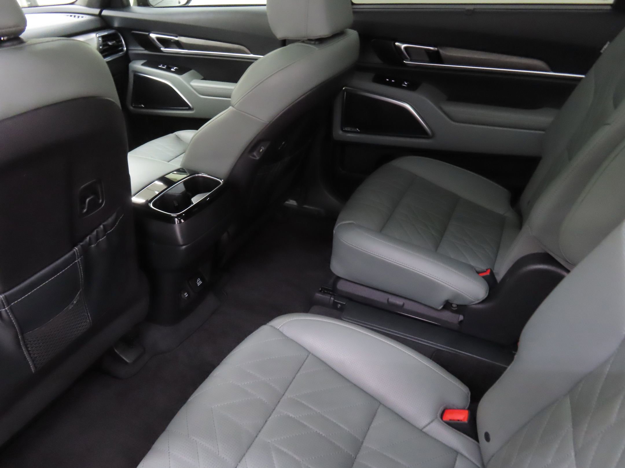 Used 2023 Kia Telluride SX Prestige X-Line image 22