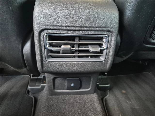 Used 2025 Lincoln Corsair FWD image 17