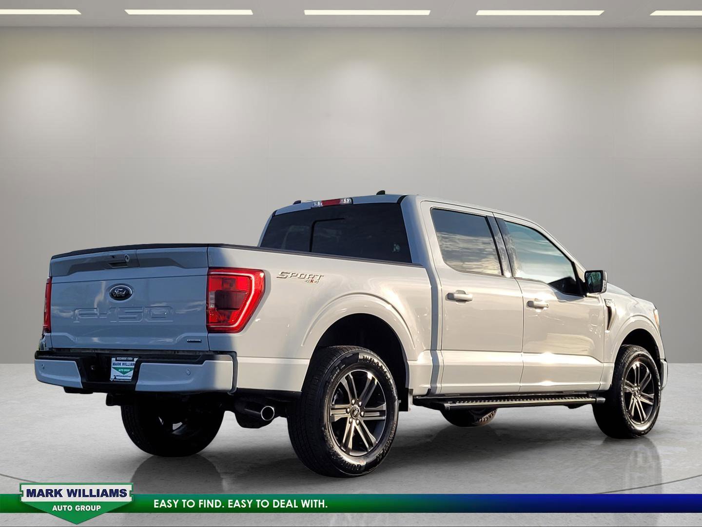 Used 2022 Ford F150 XLT w/ Equipment Group 302A High AWD/4WD image 4