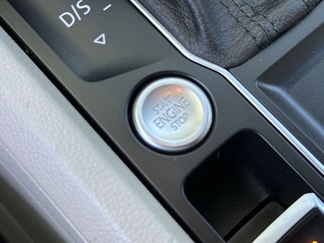 Used 2019 Volkswagen Atlas SE w/ Towing Package FWD image 17