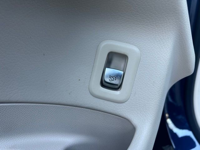 Used 2020 Mercedes-Benz GLC 300 4MATIC image 16