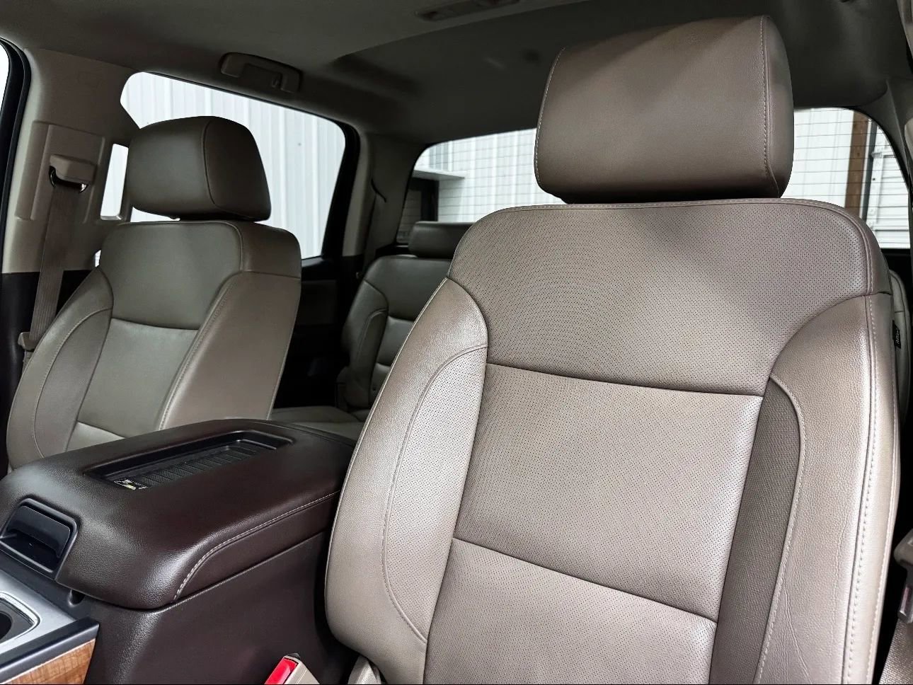 Used 2016 GMC Sierra 2500 SLT w/ Duramax Plus Package image 12