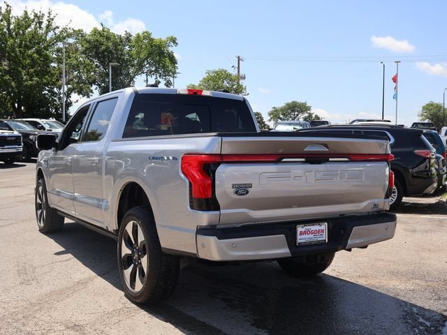 Used 2023 Ford F150 Lightning Platinum AWD/4WD image 5