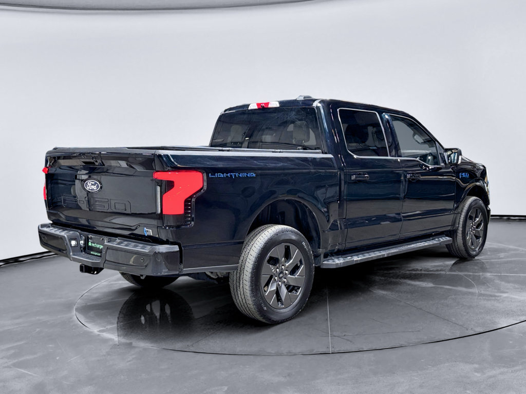 Used 2024 Ford F150 Lightning Flash AWD/4WD image 3