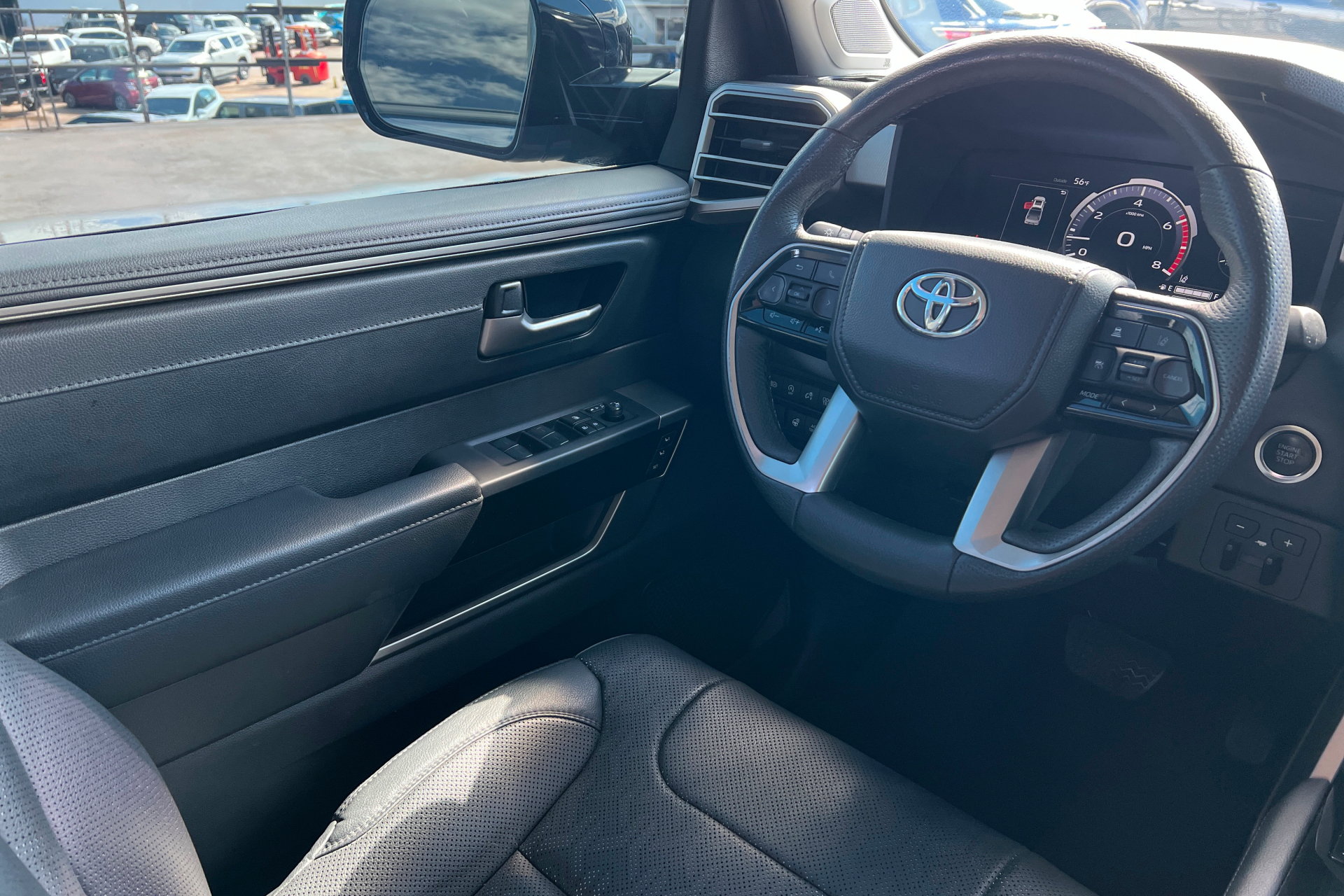 Used 2024 Toyota Tundra Limited AWD/4WD image 12