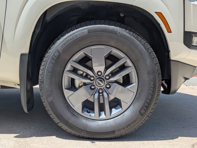 Certified 2025 Nissan Frontier SV w/ SV Convenience Package RWD image 11